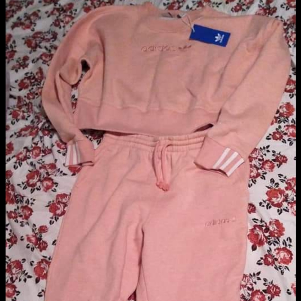 Xs adidas sweat suit